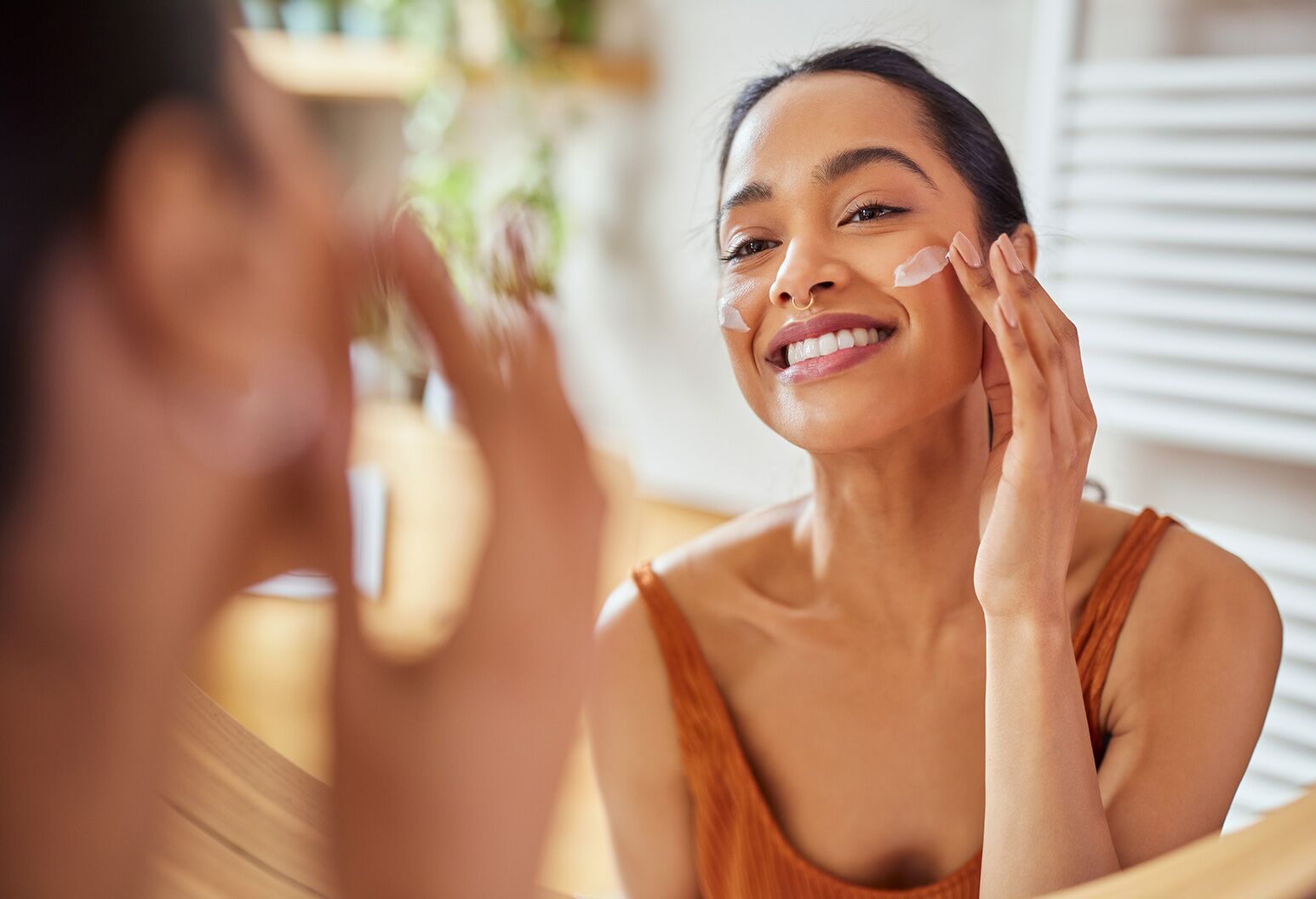 Top Benefits of Full Body Laser Hair Removal Over Waxing